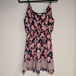 Cute Sun Dress Size M